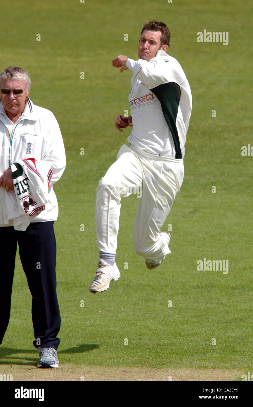 David Masters de Leicestershire en action pendant le match de championnat de Liverpool Victoria County à Grace Road, Leicester. Banque D'Images