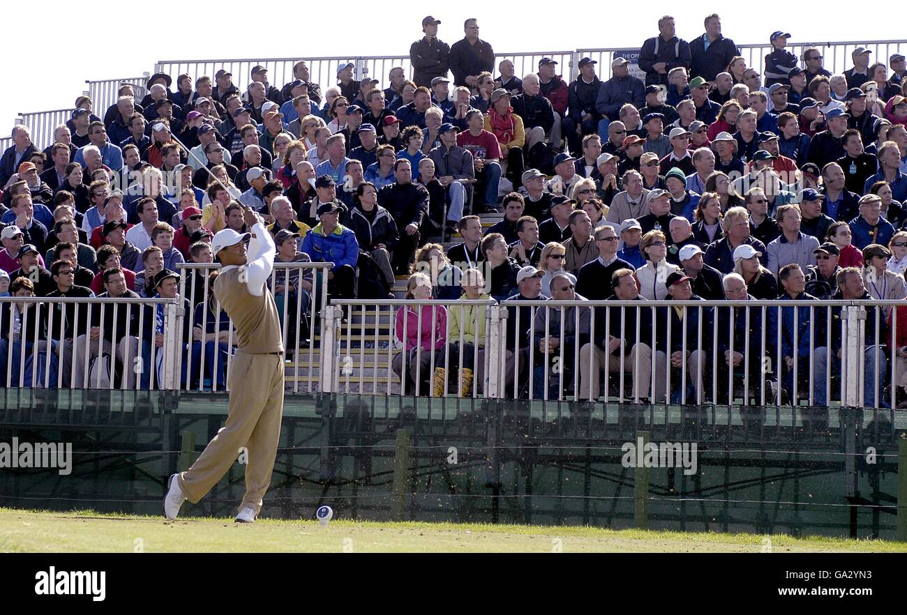 Tiger Woods, États-Unis, en action pendant le Championnat d'Open aux Carnoustie Golf Links en Écosse de l'est. Banque D'Images