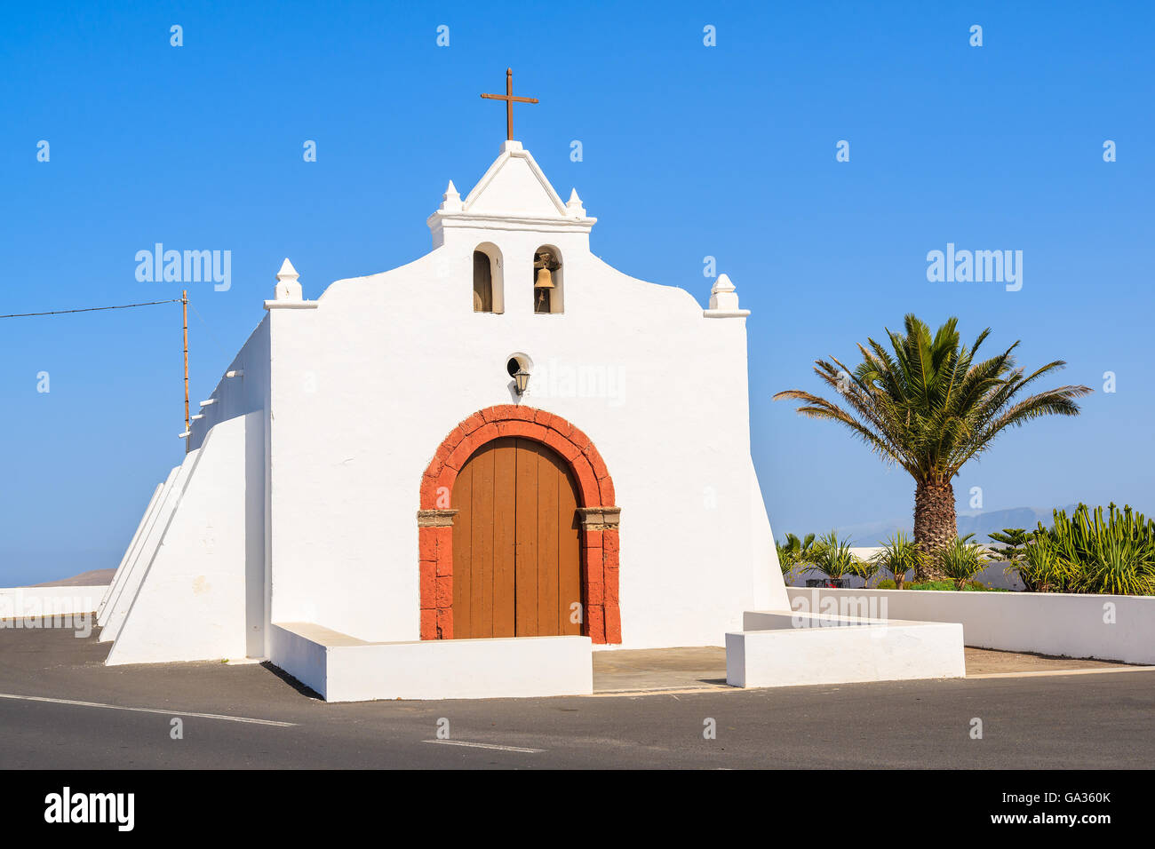 Dans l'église blanche typique village de La Vegueta, Lanzarote, Canaries, Spaiin Banque D'Images