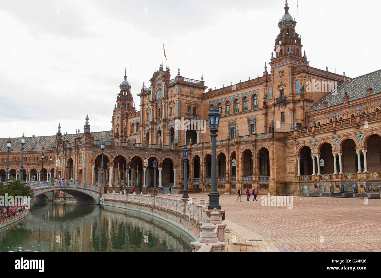 Grand angle de vue de la Plaza de España à Séville Banque D'Images