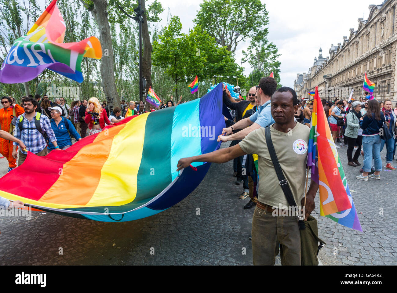 rencontre de gay flags à Saint-Cloud