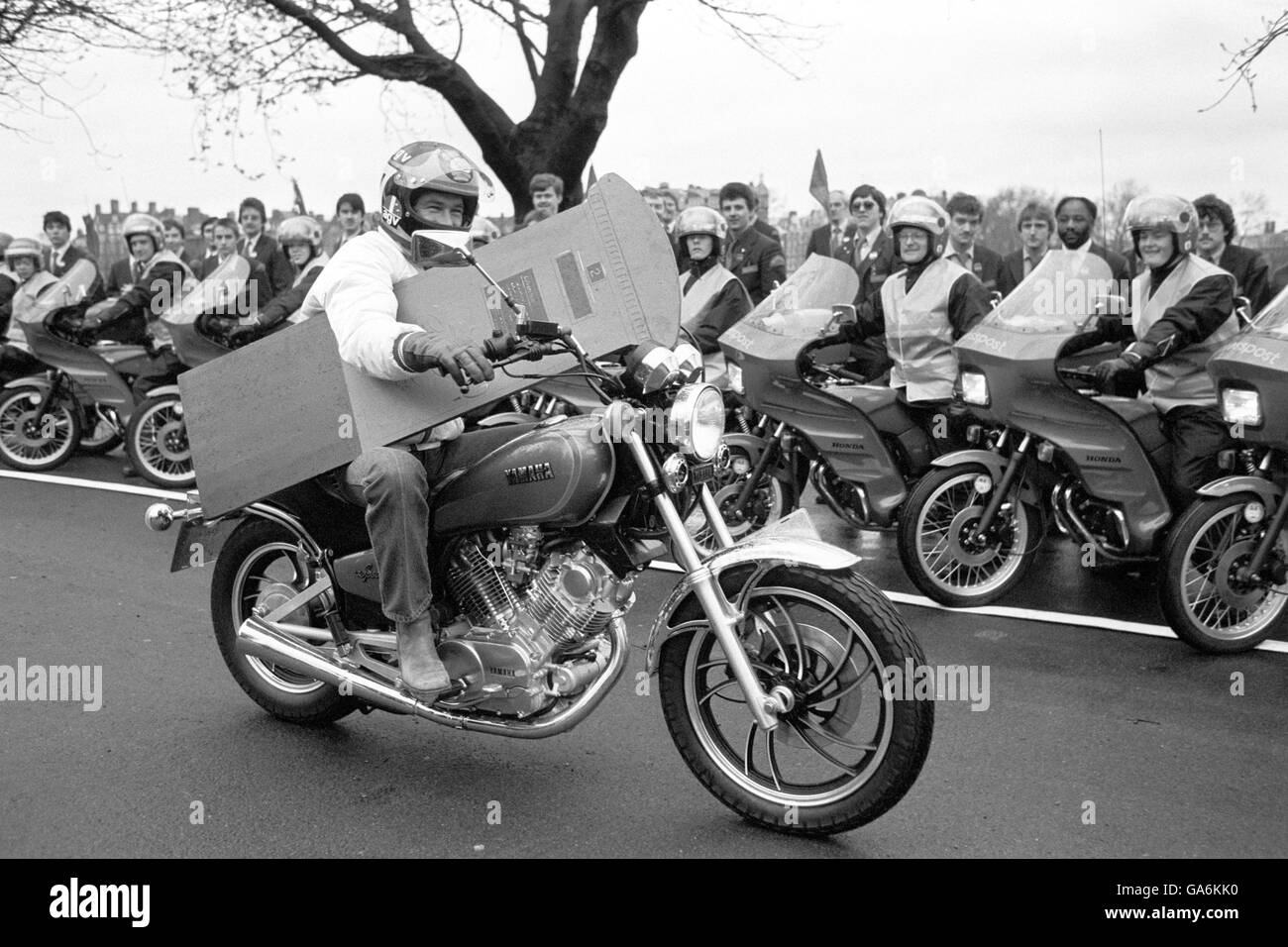 Transports - Sécurité - Teach-in Battersea Park Banque D'Images