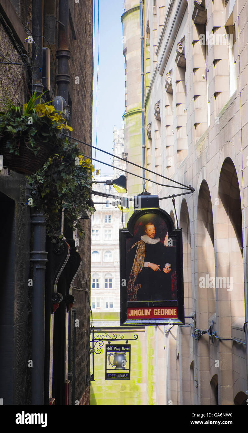 Edimbourg est la capitale de l'Ecosse vallonné Banque D'Images