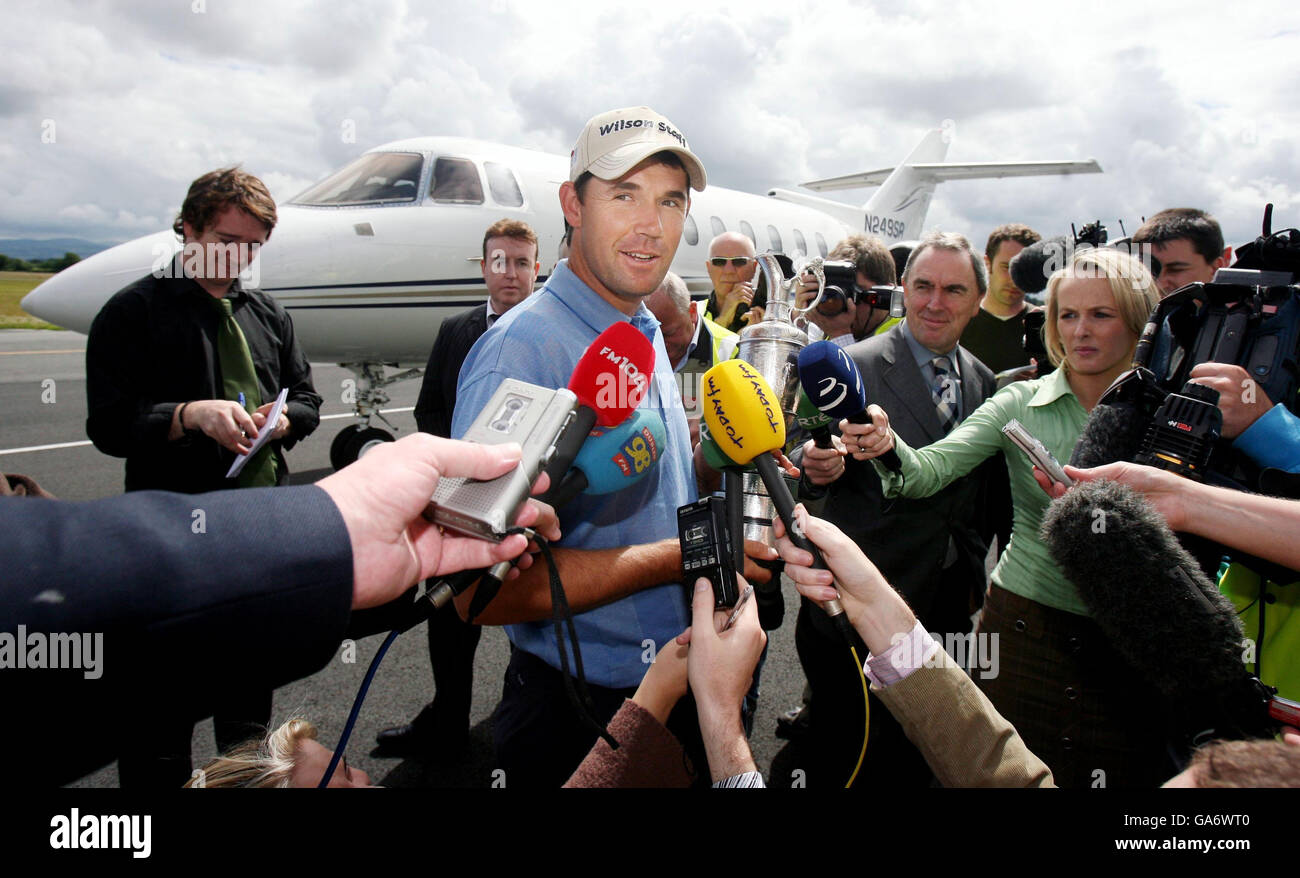 Golf - Padraig Harrington - Arrivée - Weston Airport Banque D'Images