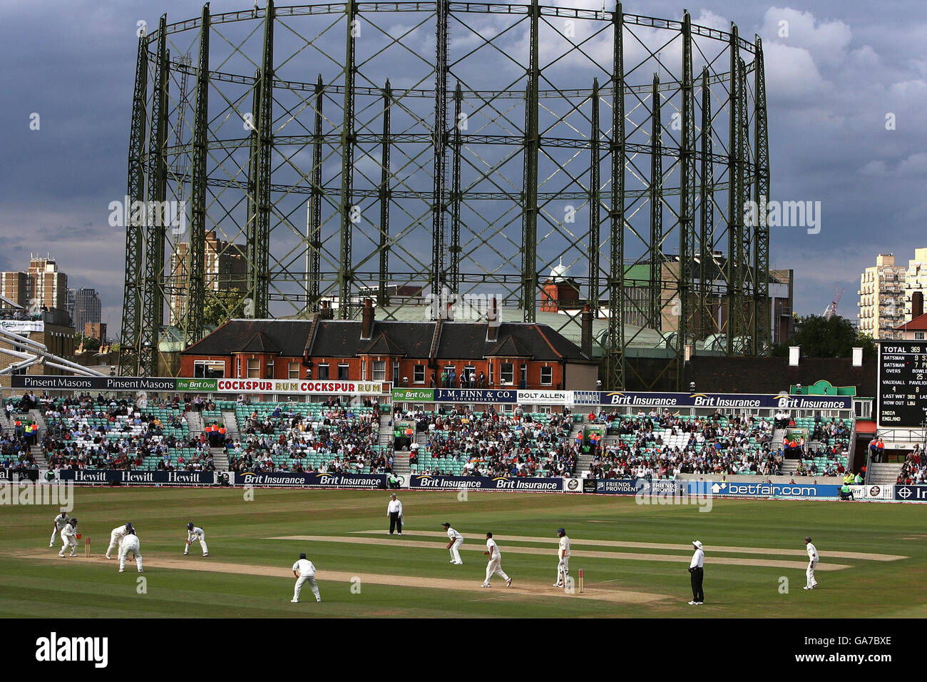 L'équipe de l'Inde sur le terrain pendant la cinquième journée du troisième match du test de npower au Brit Oval, Kennington, Londres. Banque D'Images