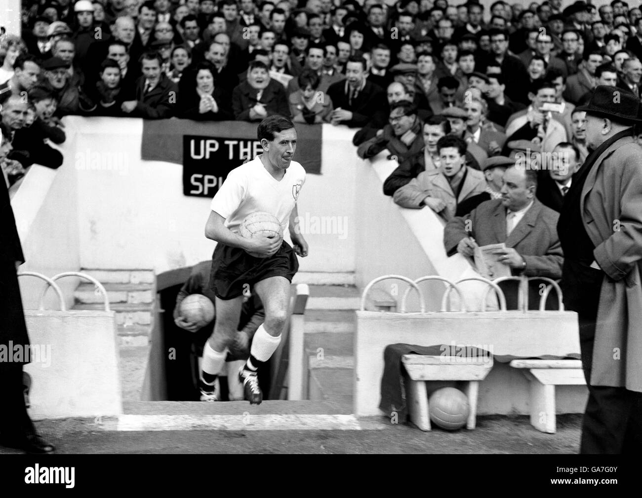 Football - Football League Division One - Tottenham Hotspur v Everton Banque D'Images