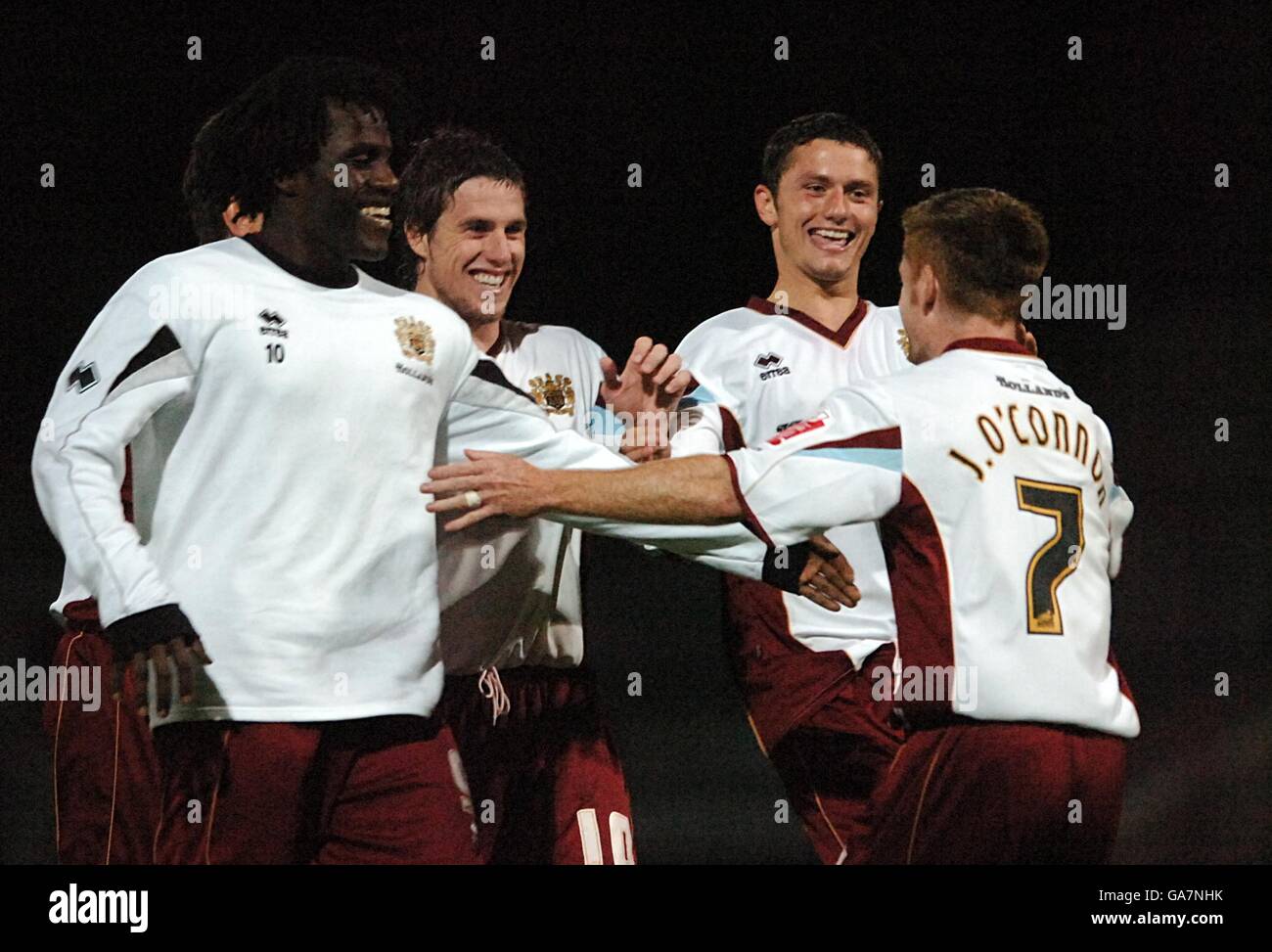 Football - Carling Cup - Premier tour - Grimsby Town v Burnley - Blundell Park Banque D'Images