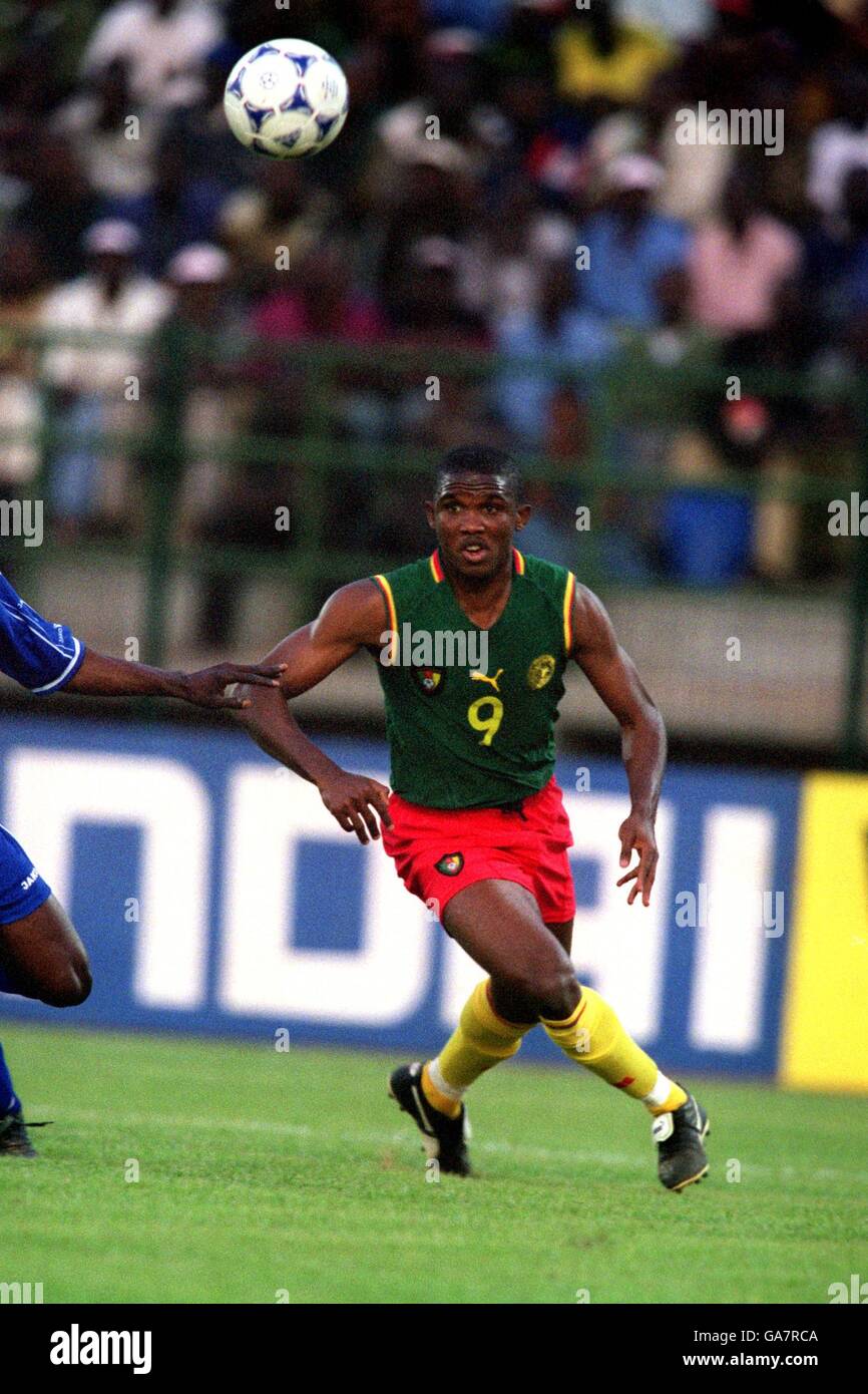 Football - Coupe d'Afrique des Nations Au Mali 2002 - Groupe C - Cameroun v RD Congo Banque D'Images
