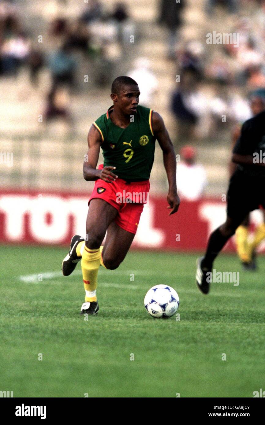 Football - Coupe d'Afrique des Nations Au Mali 2002 - Groupe C - Cameroun v RD Congo Banque D'Images