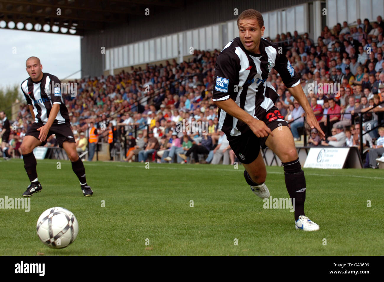 Forest Green Rovers v Torquay United - La nouvelle pelouse Banque D'Images