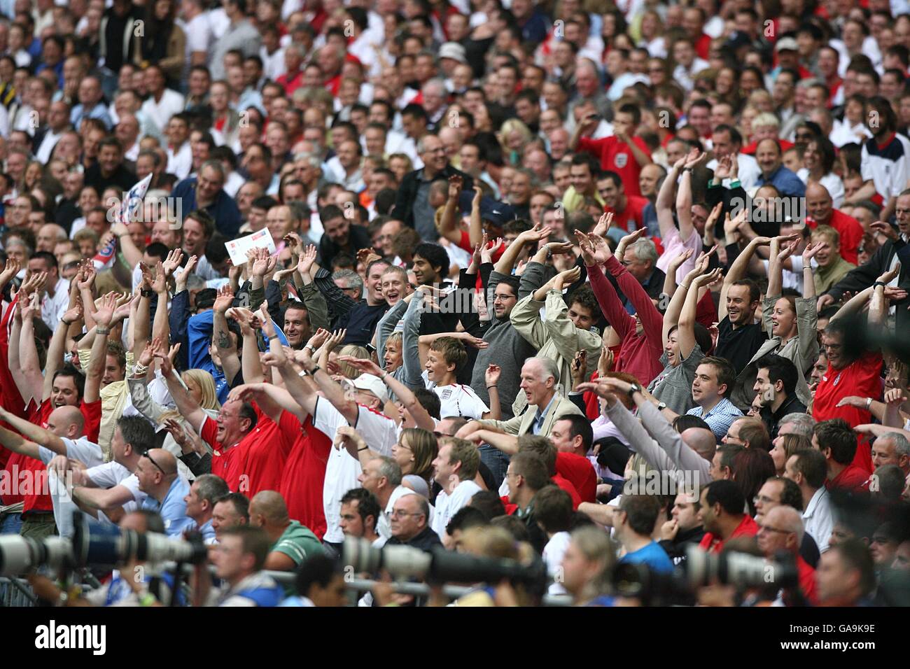 Soccer - Championnat d'Europe UEFA 2008 Qualifications - Groupe E - Angleterre v Israël - Stade de Wembley Banque D'Images