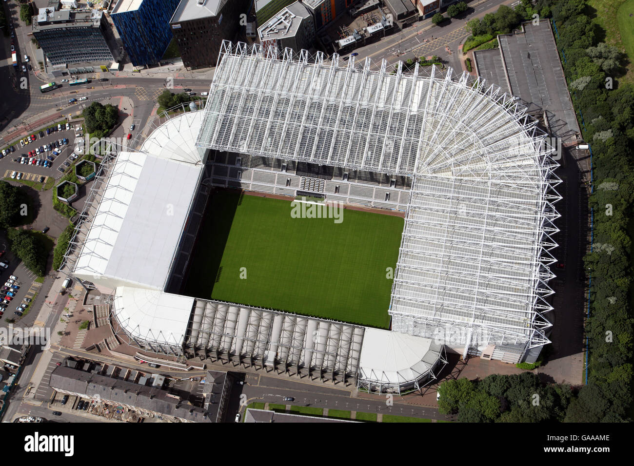 Vue aérienne de St James Park accueil du Newcastle United Football club, sports Direct Stadium, UK Banque D'Images