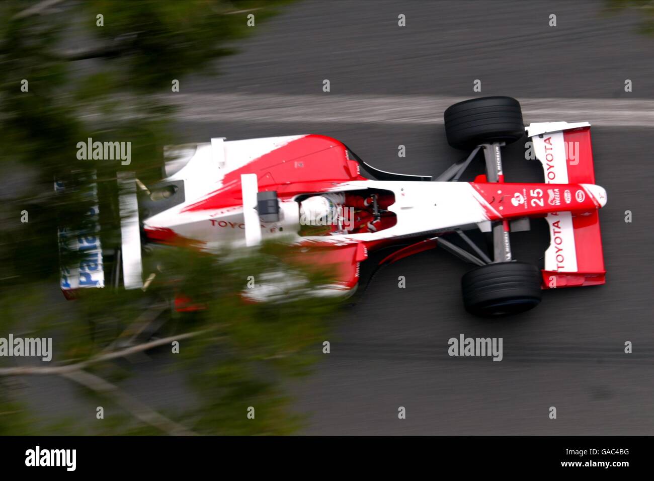 Course automobile Formula One - Grand Prix de Monaco - pratique. Allan McNish, Toyota Banque D'Images