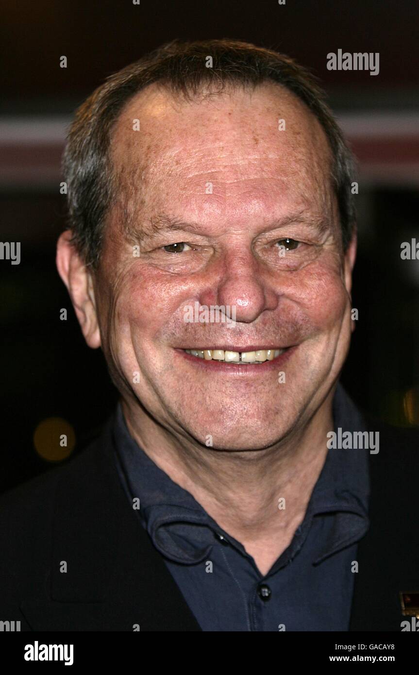 Terry Gilliam arrive pour la projection de Eastern Promises à l'Odeon Leicester Square, Londres, WC2. Banque D'Images