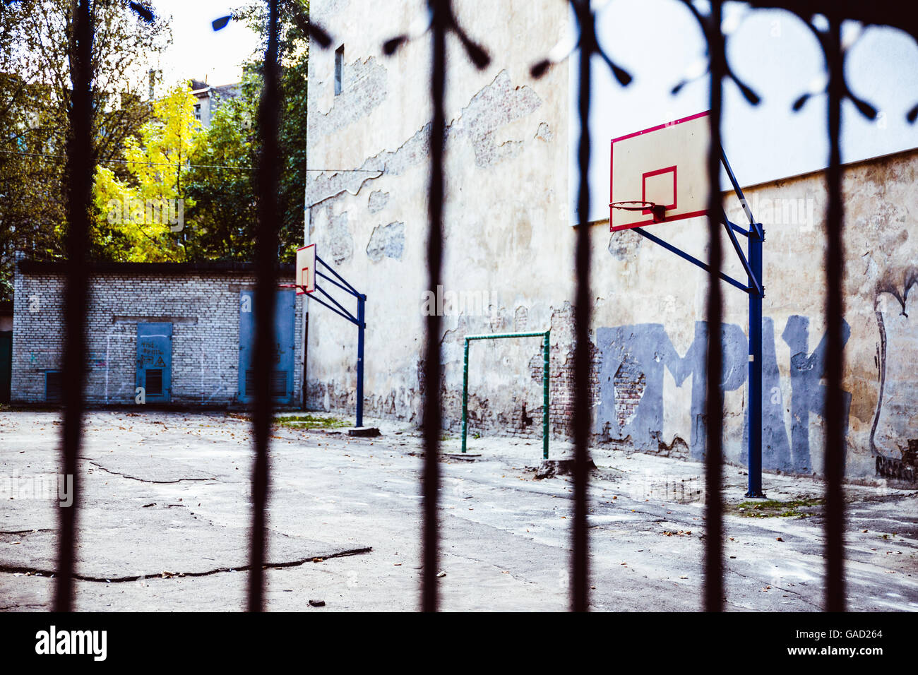 Backyard Basketball abandonnés Banque D'Images