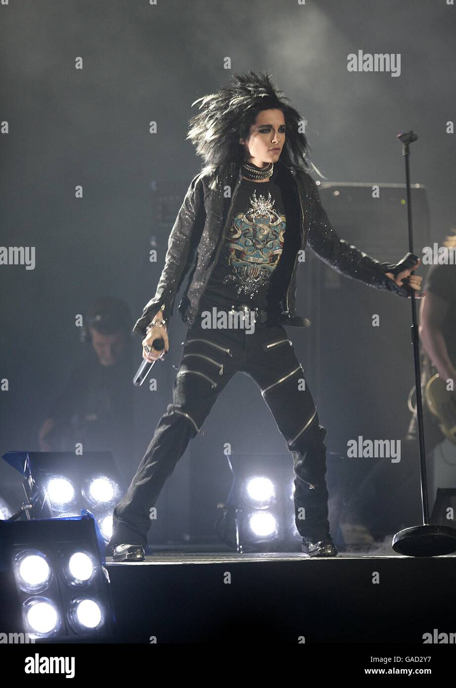 Le Tokio Hotel se produit sur scène, lors des MTV European Music Awards 2007, à la Halle Olympique de Munich, en Allemagne. Date de la photo: Jeudi 01 novembre 2007. Le crédit photo devrait se lire: Yui Mok/PA Wire Banque D'Images