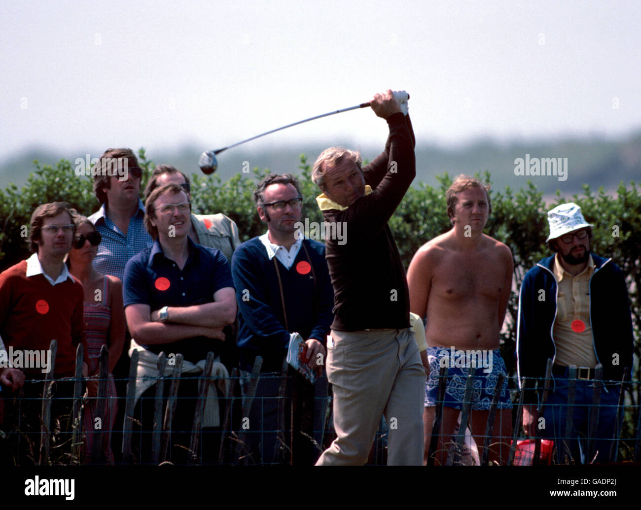 Golf - le championnat ouvert - Turnberry.Arnold Palmer des États-Unis en voiture depuis le deuxième tee Banque D'Images