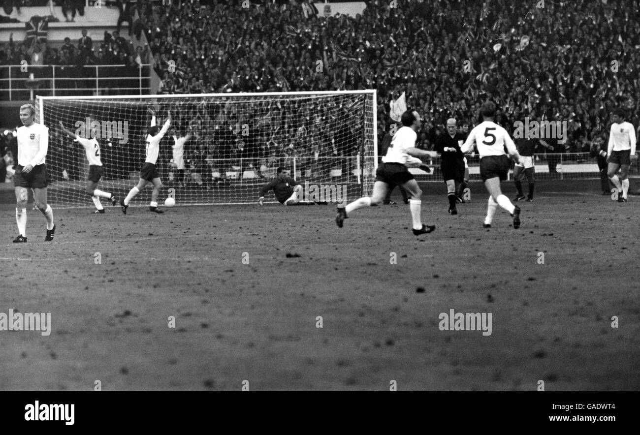 Angleterre joueurs de coupe du monde bobby charlton Banque de