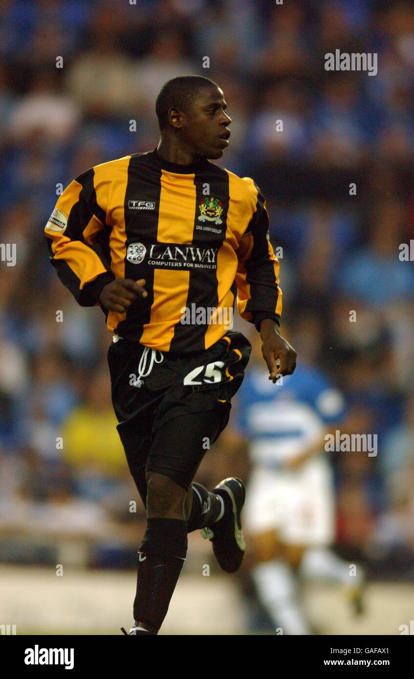 Football - Nationwide League Division One - Reading v Burnley. Lenny Johnrose de Burnley Banque D'Images