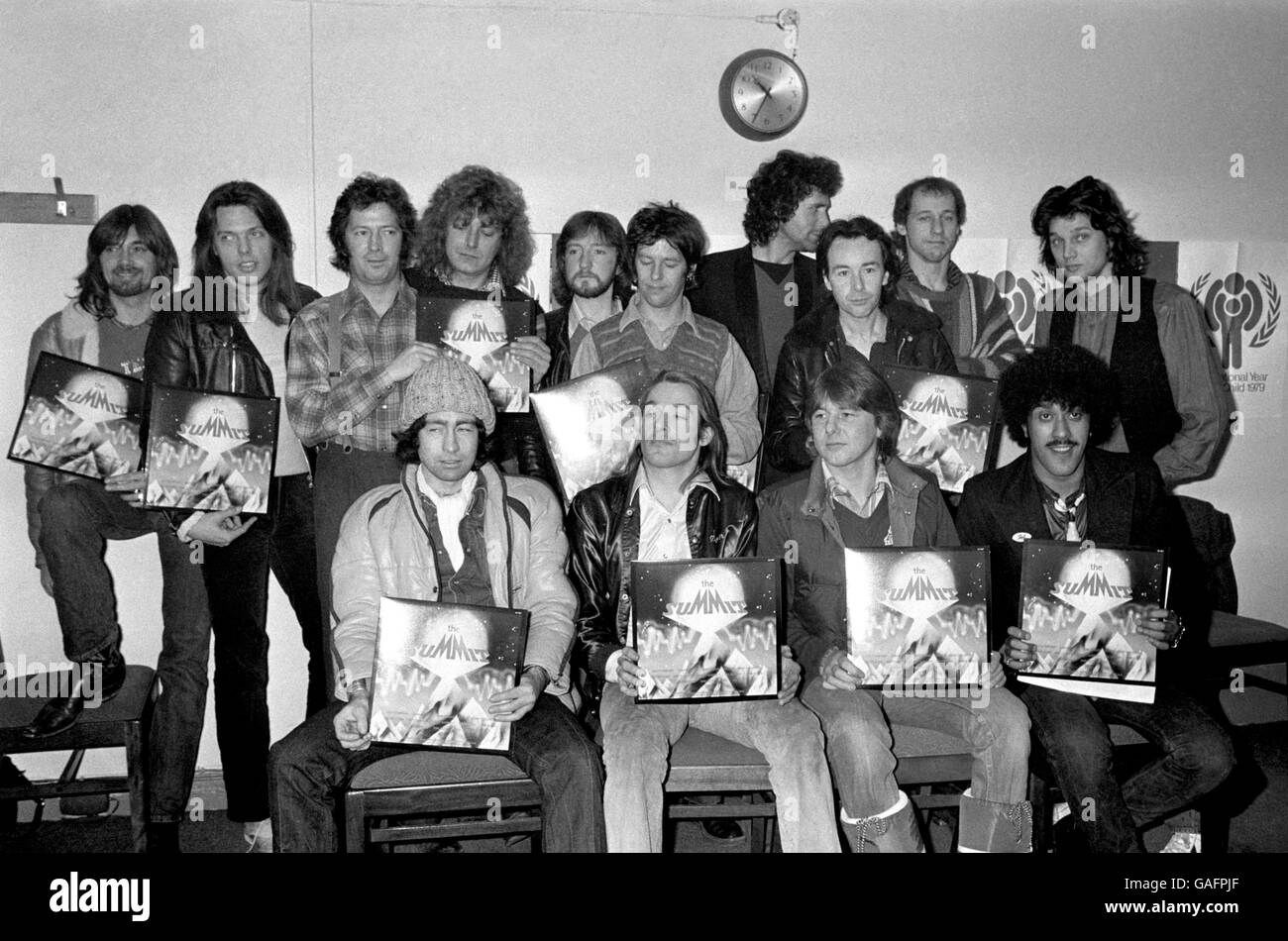 Dire Straits, Thin Lizzy, Eric Clapton, a dirigé Zeppelin, Bad Company et Electric Light Orchestra lors du lancement du record « The Summit » dans une tentative de recueillir de l'argent pour les enfants malades et handicapés Banque D'Images