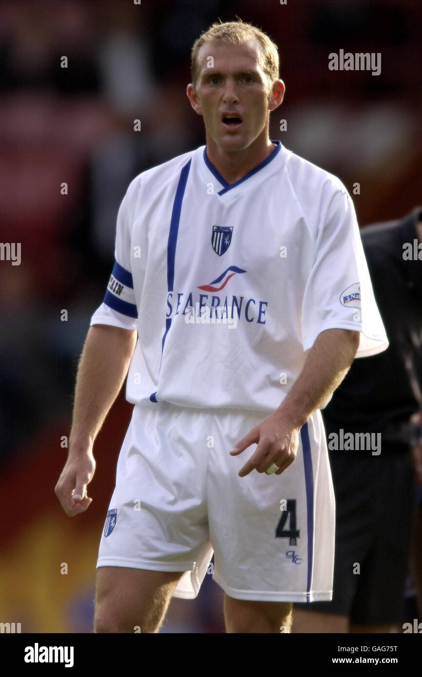 Football - Nationwide League Division One - Crystal Palace v Gillingham. Paul Smith, Gillingham Banque D'Images