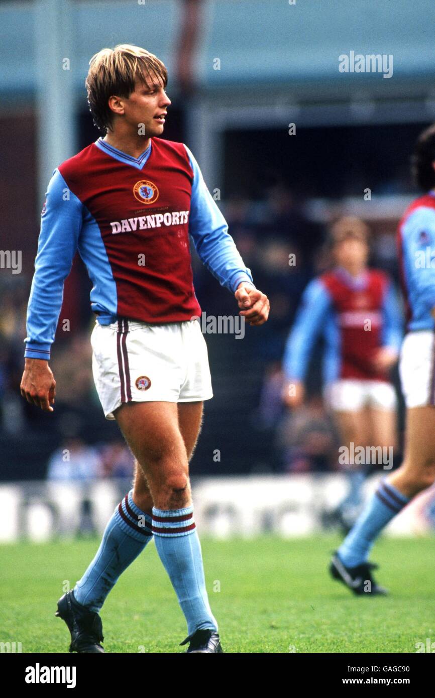 Football - Football League Division One - Aston Villa v Stoke City Banque D'Images