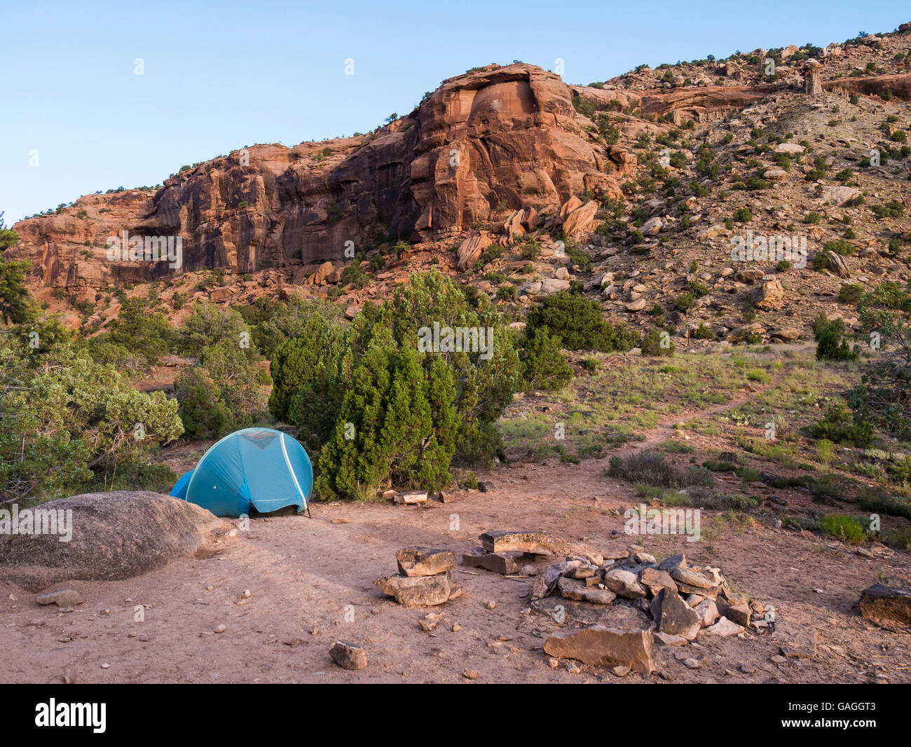 Camp près de la base du Cactus Park Trail, Grand Canyon Dominguez, Dominguez Canyon Wilderness Area au sud de Grand Junction, Col Banque D'Images