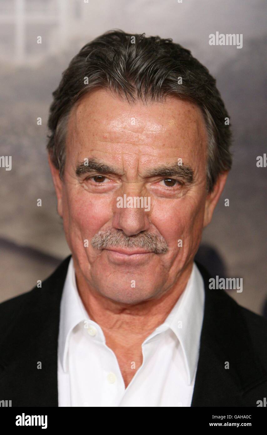 Eric Braeden arrive à la première de l'homme qui est de retour au théâtre Aero à Santa Monica, Los Angeles. Banque D'Images