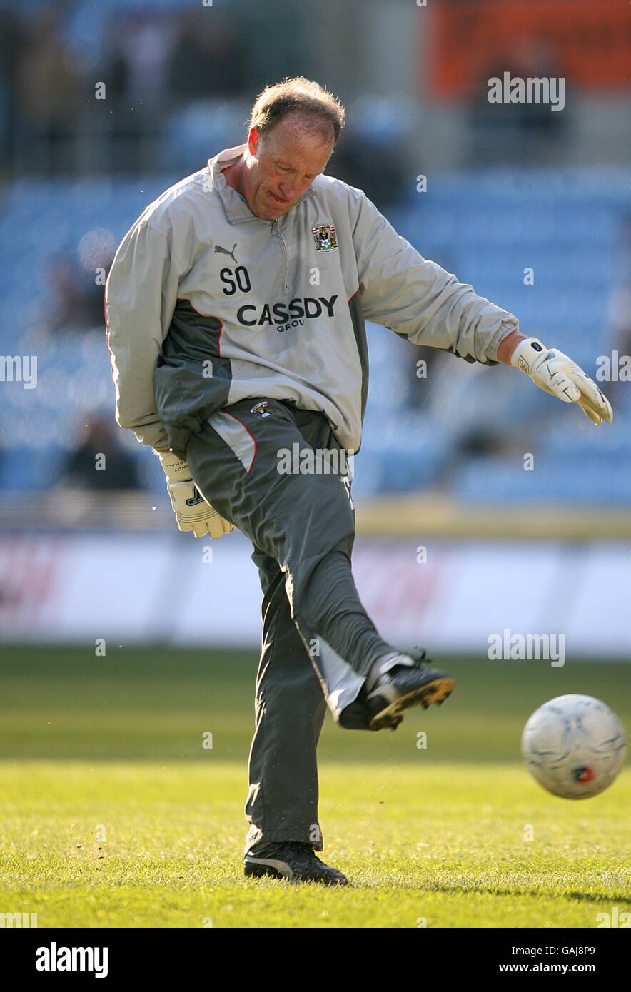 Football - FA Cup - Cinquième tour - Coventry City / West Bromwich Albion - The Ricoh Arena. Steve Ogrizovic, entraîneur de gardien de but de Coventry City Banque D'Images