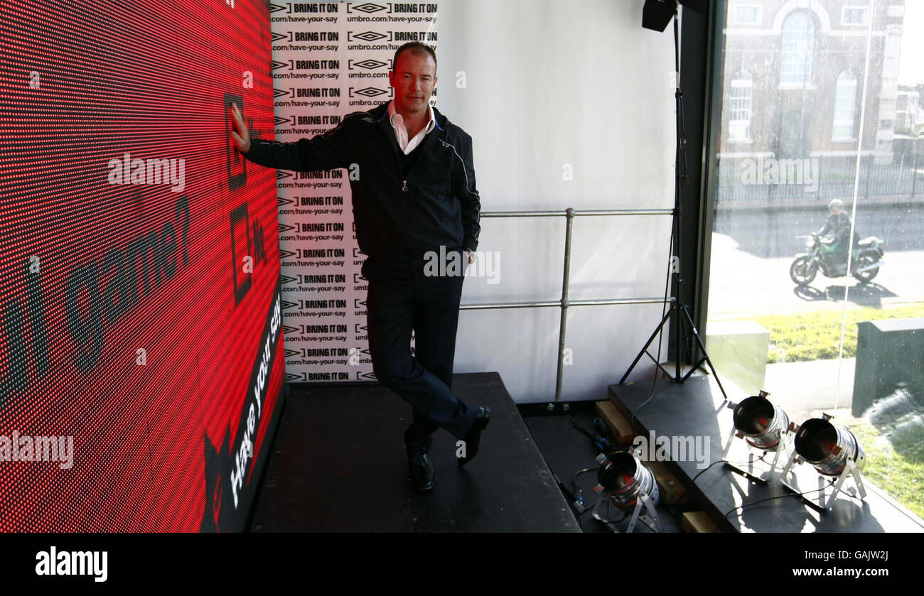 Sport - Lancement mondial de football Umbro Nouvelle campagne avec Alan Shearer - Londres Banque D'Images