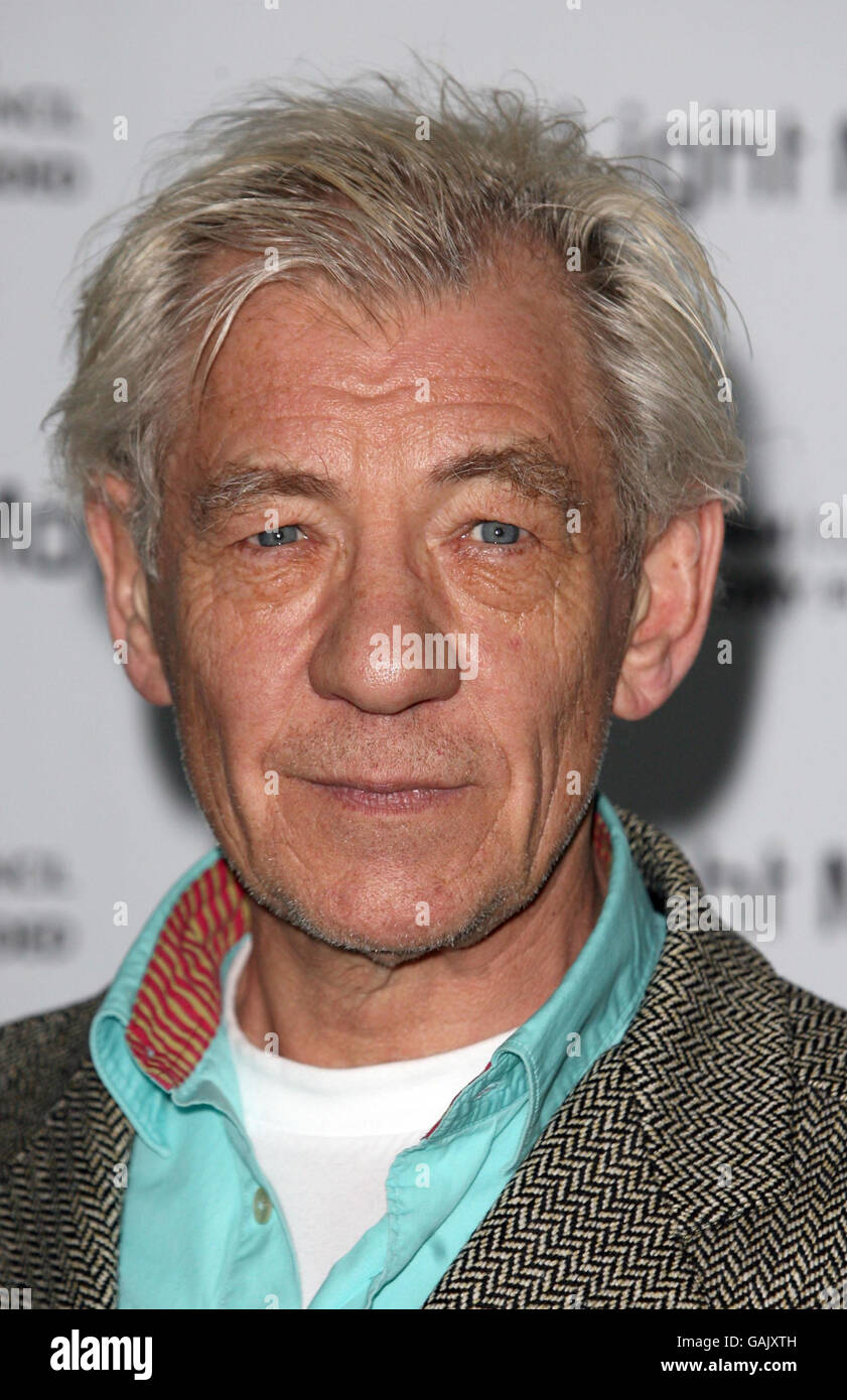 La première lumière les films Premiere - Londres Banque D'Images