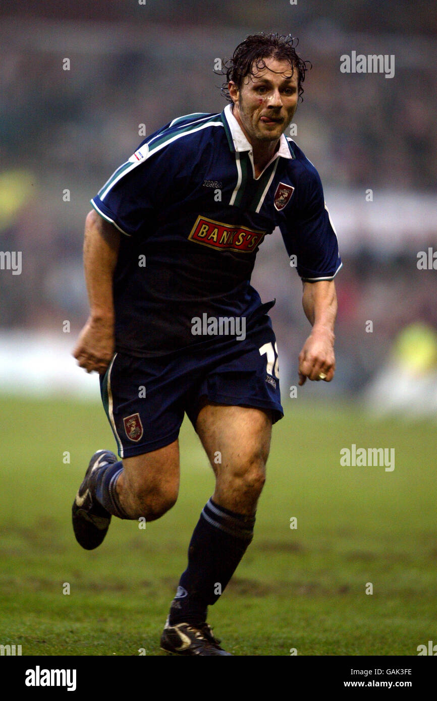 Football - Nationwide League Division One - Nottingham Forest / Walsall. Gareth Ainsworth, Walsall Banque D'Images