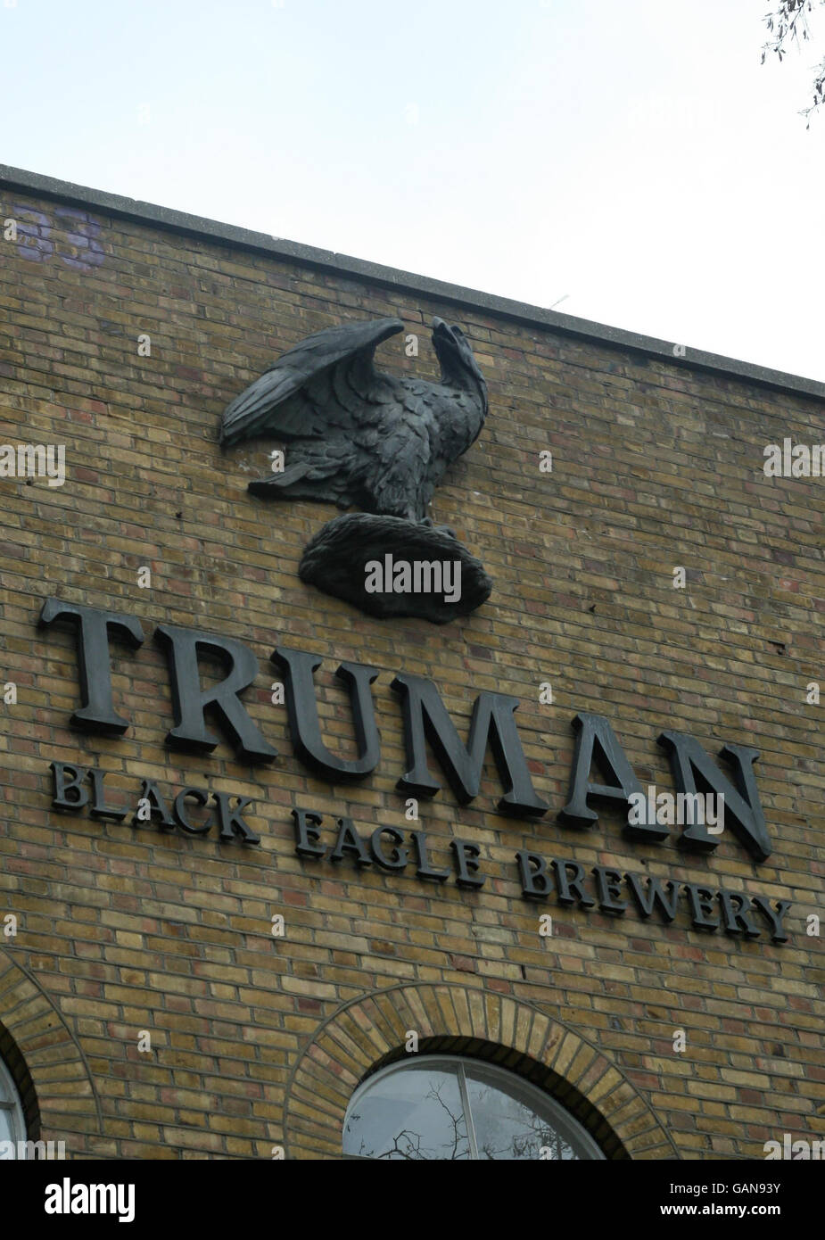 Une vue générale de la brasserie Old Truman, Brick Lane, Londres . Banque D'Images