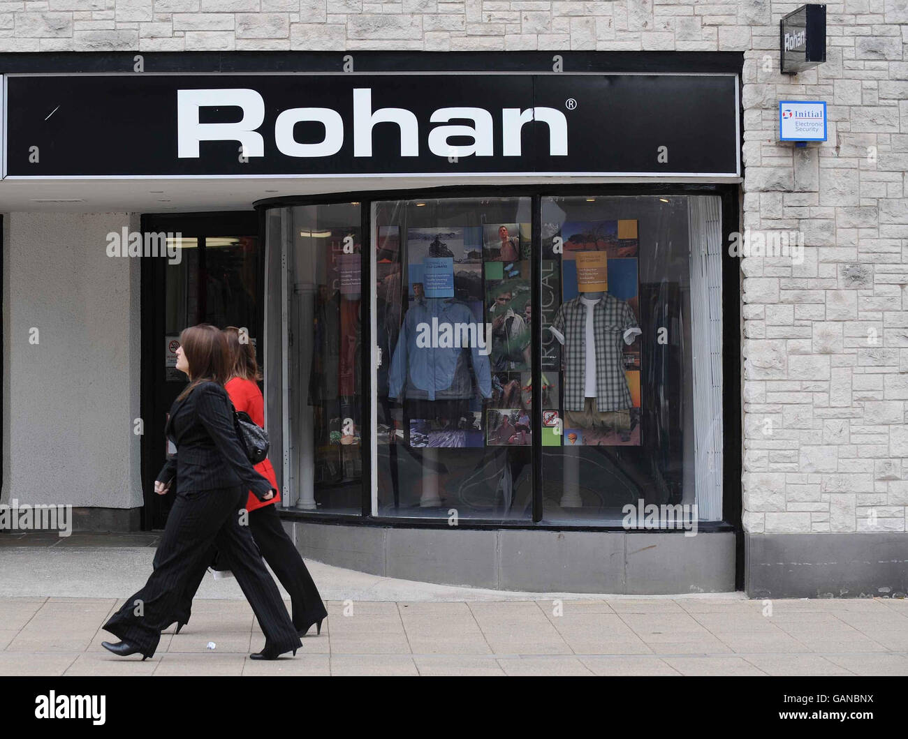 Affiche le stock. Rohan à Hale, Altrincham. Banque D'Images