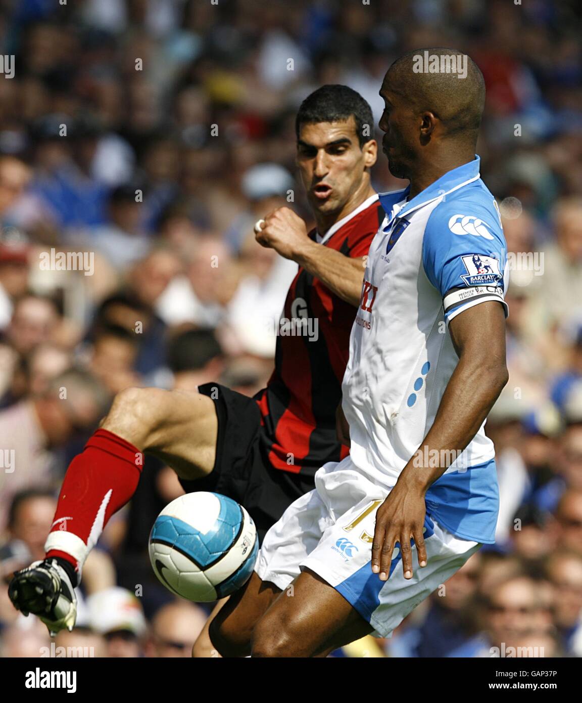 Soccer - Barclays Premier League - Fulham v Portsmouth - Fratton Park Banque D'Images