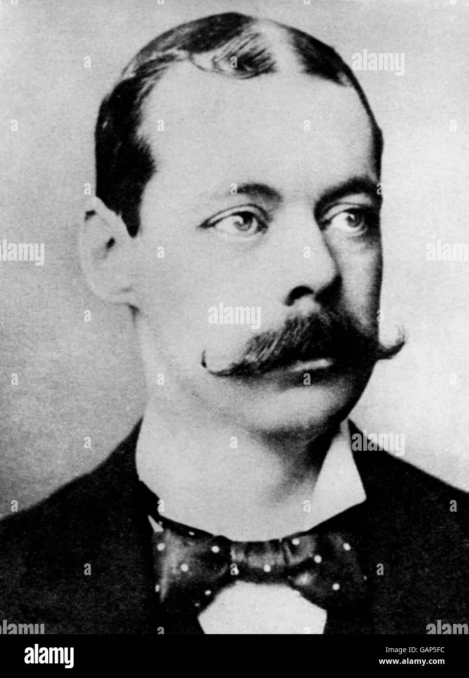 Lord Randolph Churchill, père de Sir Winston Churchill. Sa position de haut niveau dans les rangs du Parti conservateur devait être ramenée en perdant son siège et en perdant ses rivalités avec les autres députés conservateurs. Il devait mourir de syphilis en 1895 Banque D'Images