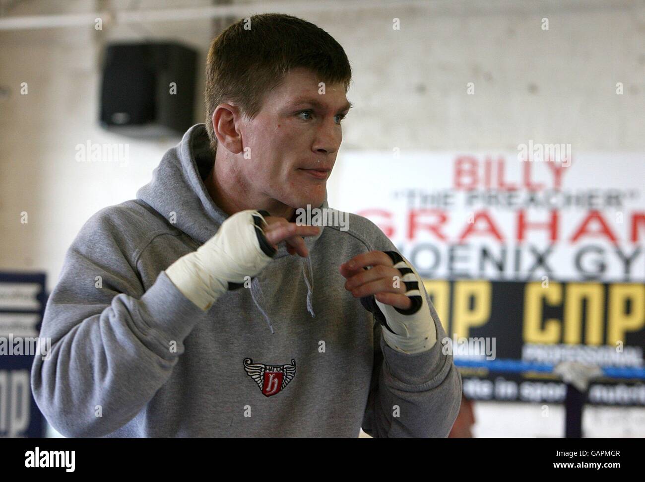 Boxe - Ricky Hatton entraînement média - Betta bodies Gym.Ricky Hatton pendant un entraînement de médias à Betta bodies Gym, Denton, Manchester. Banque D'Images