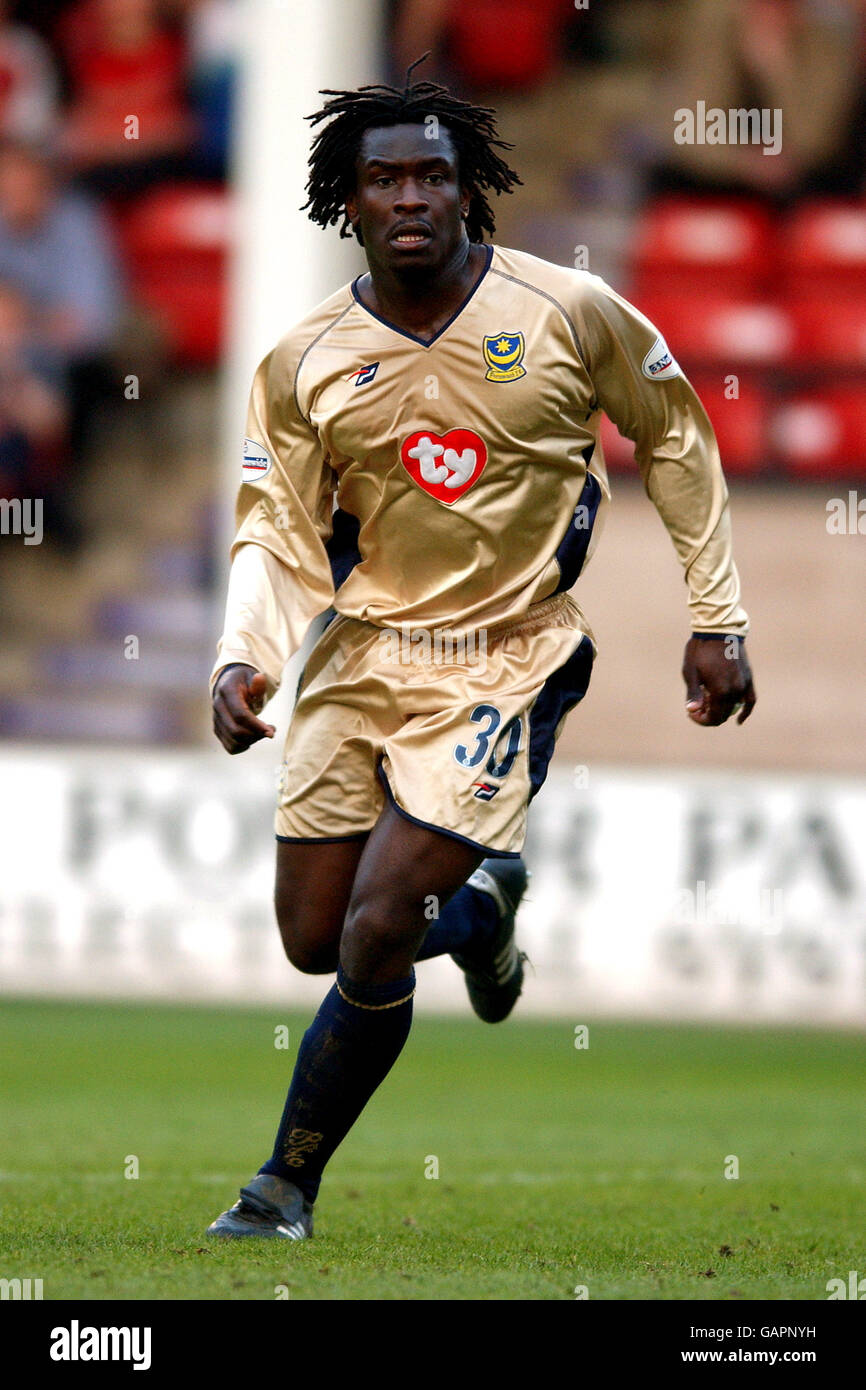 Football - Nationwide League Division One - Walsall / Portsmouth. Linvoy Primus, Portsmouth Banque D'Images