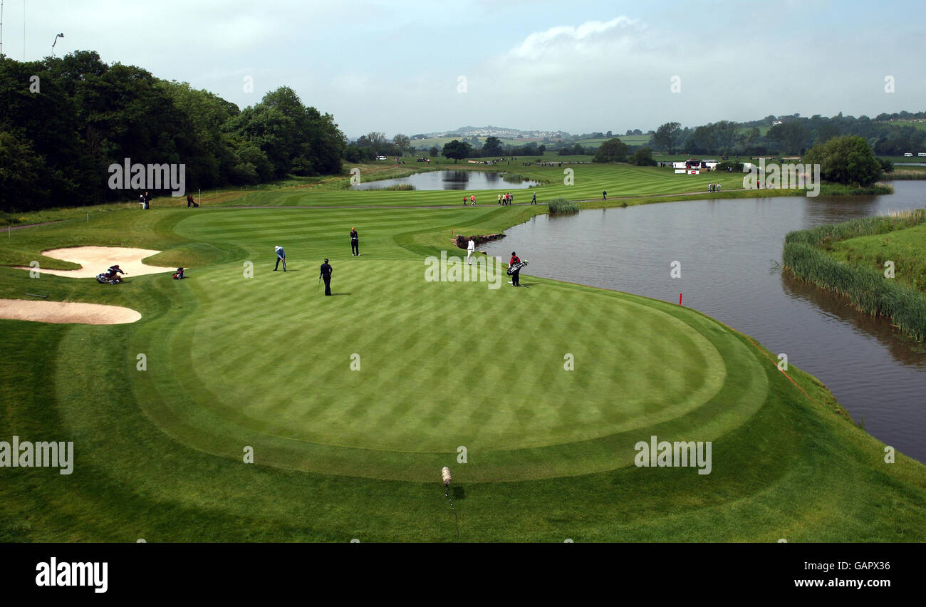 Golf - le Celtic Manor Wales ouvert en 2008 - Round One - le Celtic Manor Resort.Vue générale du jeu le 14 lors de la première ronde du Celtic Manor Wales Open de 2008 au Celtic Manor Resort, Newport. Banque D'Images