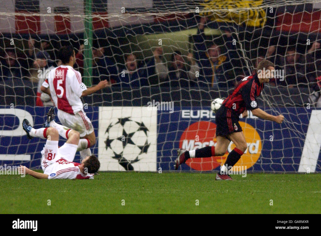 Football - Ligue des Champions - Quart de finale - deuxième manche - AC Milan v Ajax Banque D'Images