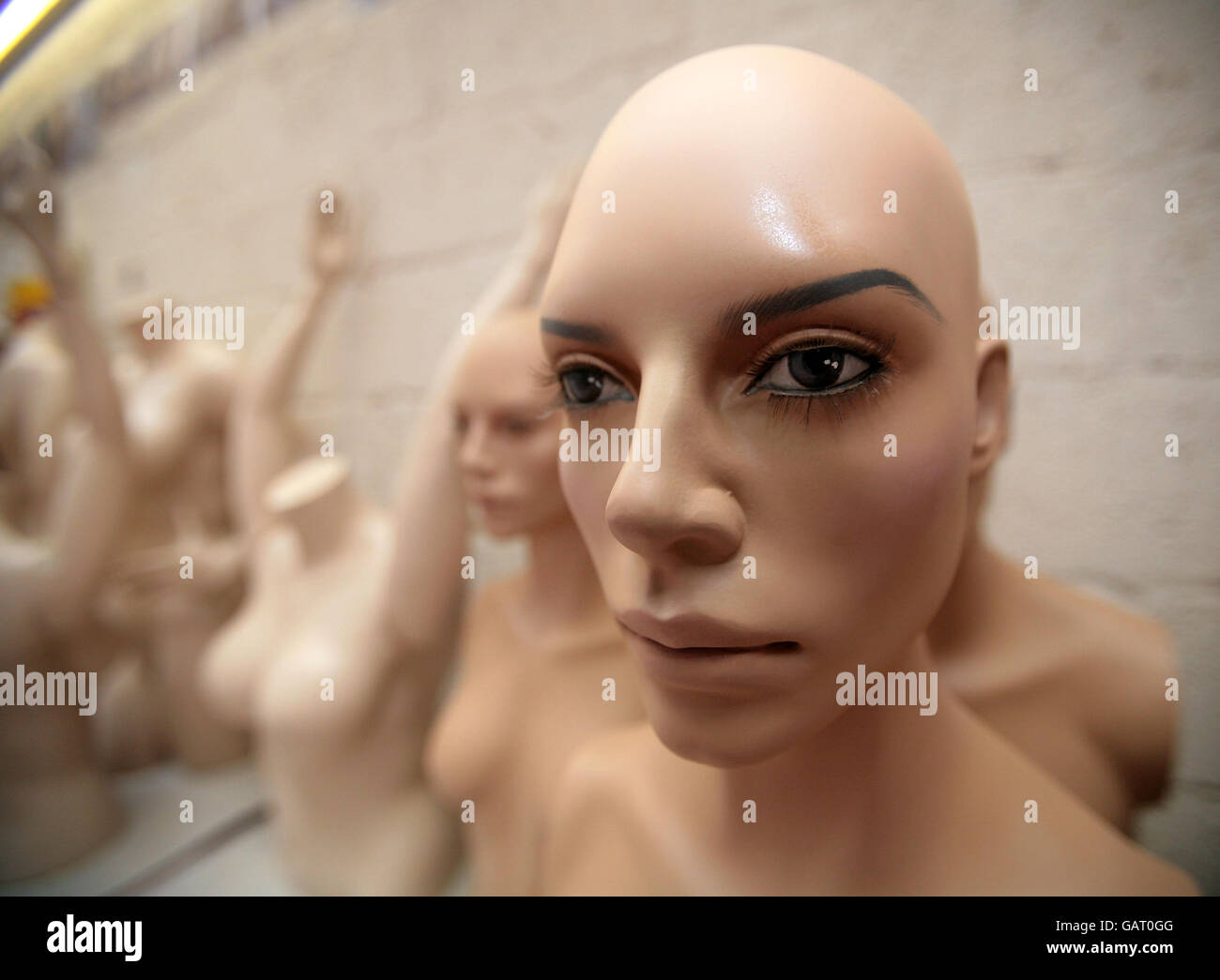 Une vue générale de « proportion London » le vendredi 16 mai, qui fait une large gamme de mannequins pour de nombreux magasins de grande rue, notamment Marks and Spencer, Fortnum and Mason, H&M et Topman. Banque D'Images