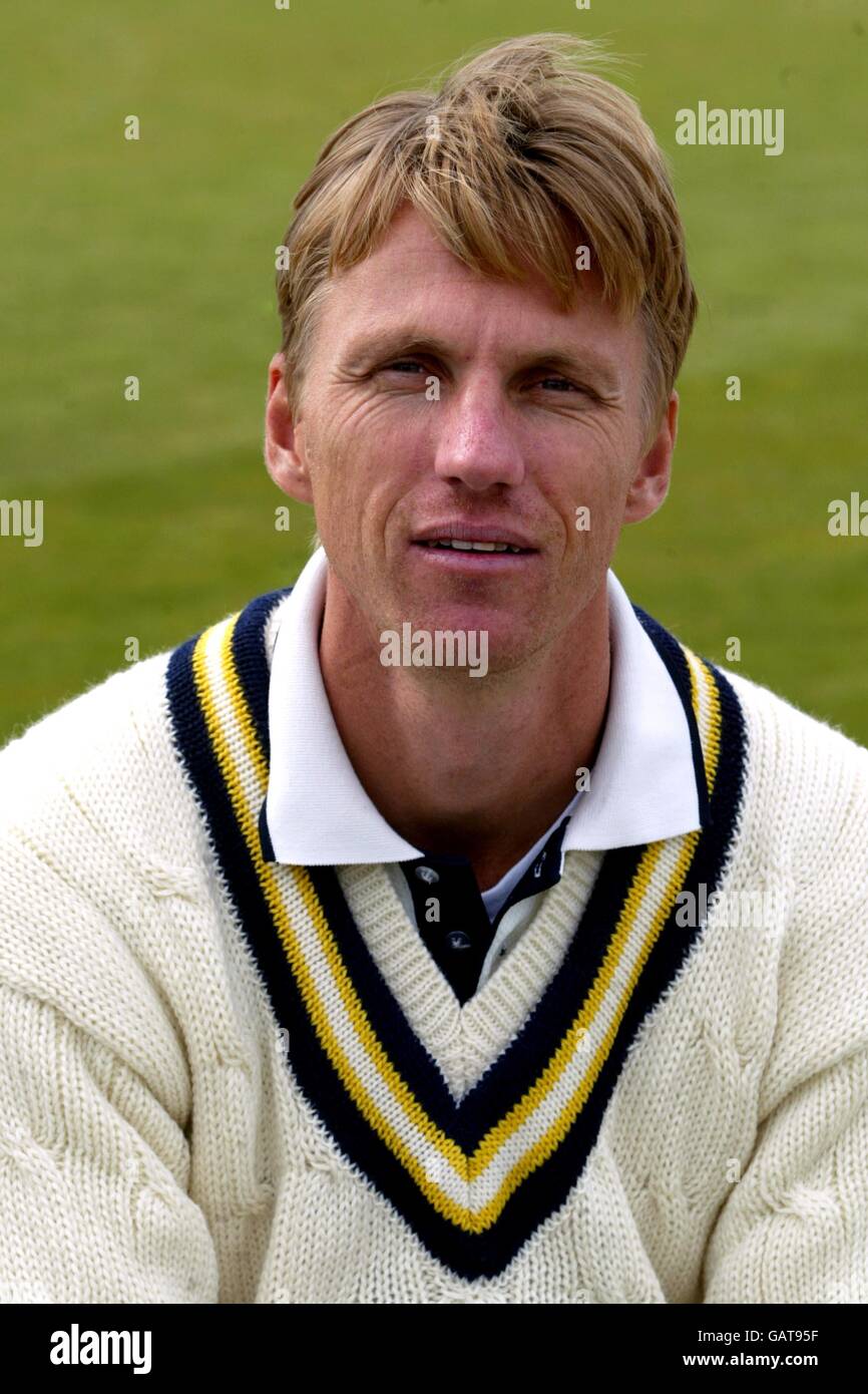 Cricket - Frizzell County Championship - Hampshire CCC Photocall. Alan Mullally, Hampshire CCC Banque D'Images