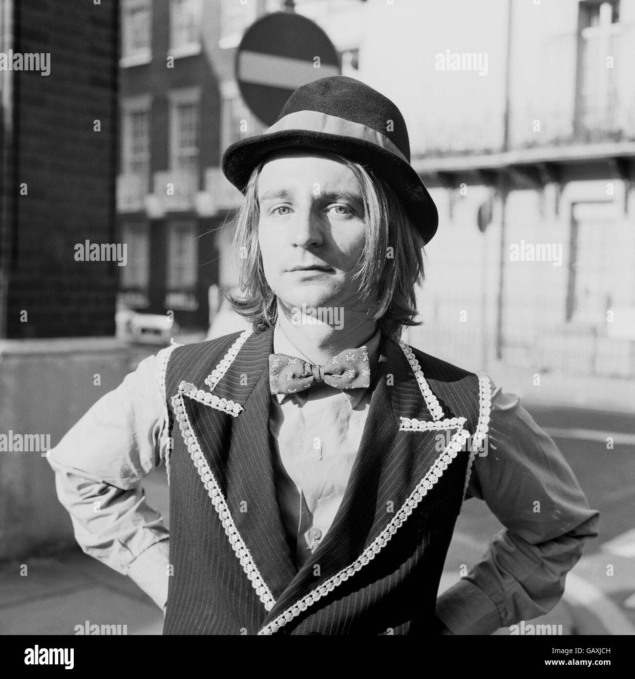 British Pop Music - Tea & Symphony - Nigel Phillips - Londres - 1969.Nigel Phillips, le chanteur principal de « Tea & Symphony » Banque D'Images