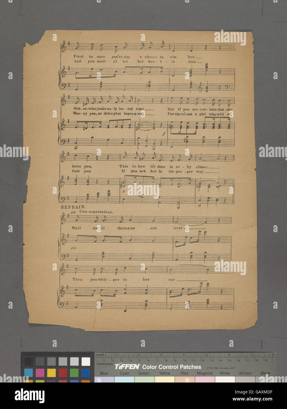 Ce titre suggère un guide ou une méthode pour proposer le mariage, probablement offrir des conseils ou une approche romantique pour demander la main d'un partenaire dans le mariage. Il évoque les thèmes de l'amour, de l'engagement et de l'importance de la demande en mariage. Banque D'Images