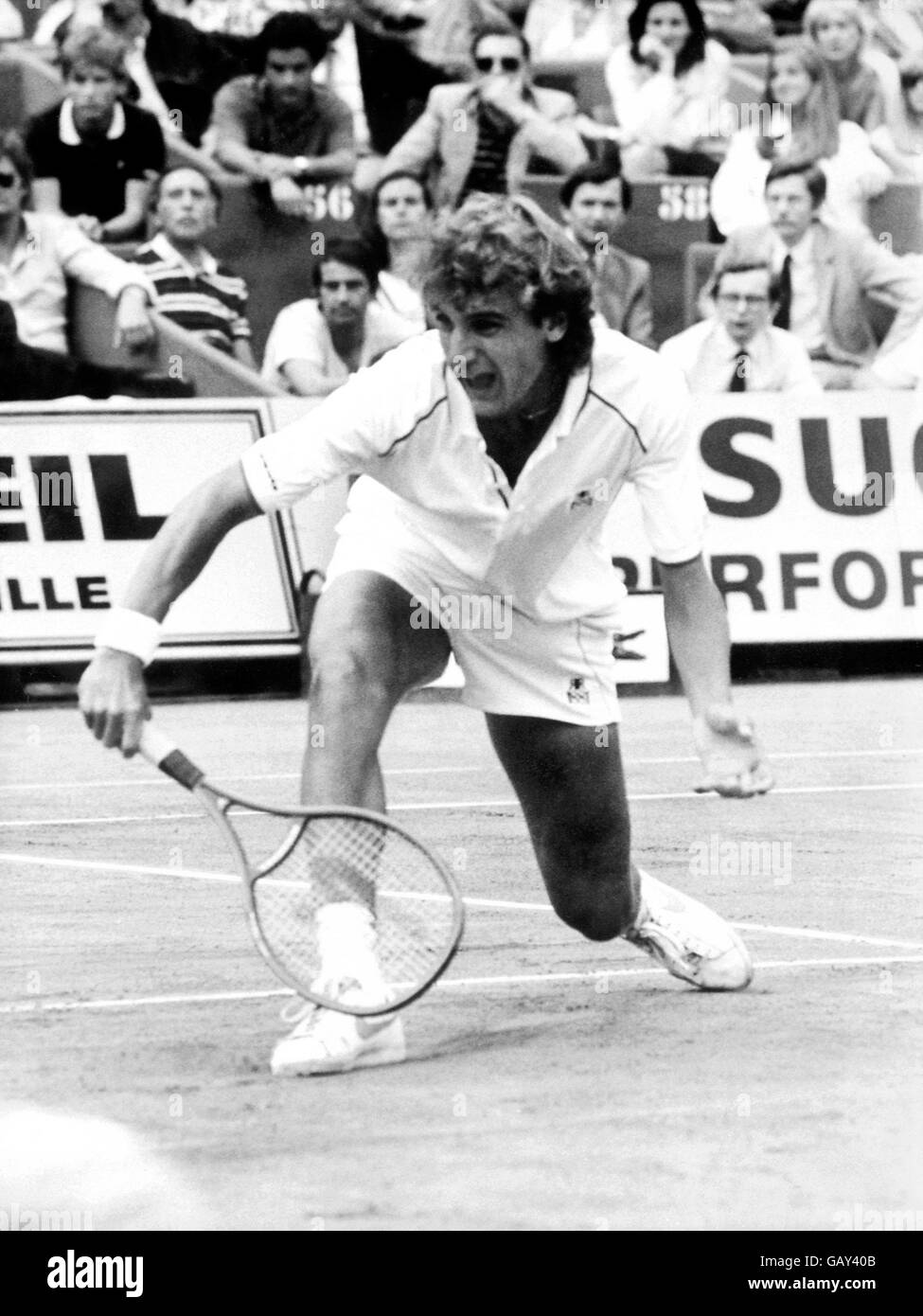 Tennis - Championnat de France ouvert - Roland Garros - hommes simples - finale - Mats Wilander v Guillermo Vilas. Nattes Wilander Banque D'Images