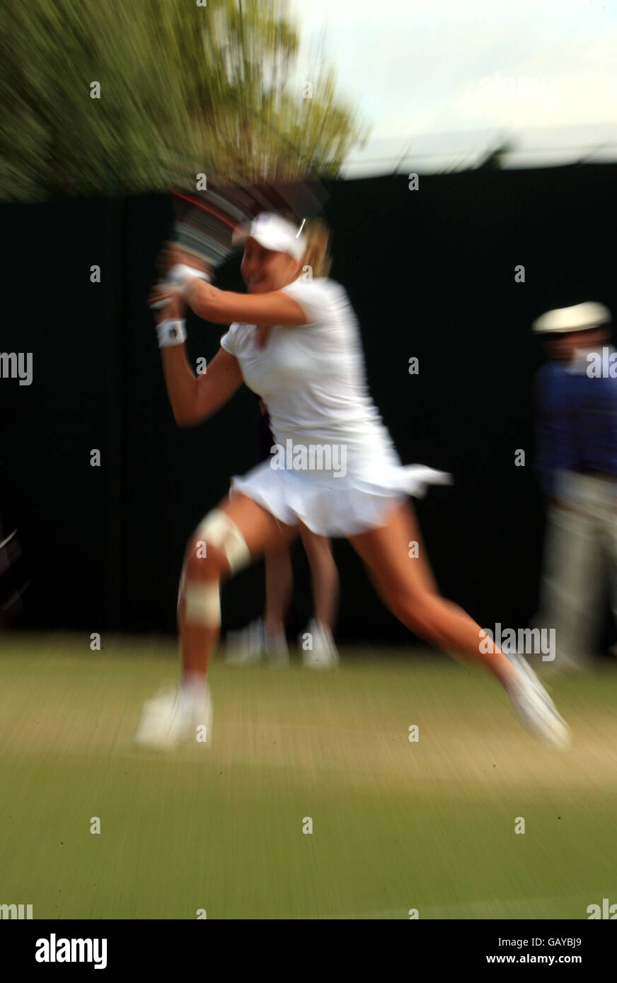 Tennis - Championnats de Wimbledon 2008 - septième jour - le All England Club. Nadia Petrova en action contre Alla Kudryavtseva Banque D'Images