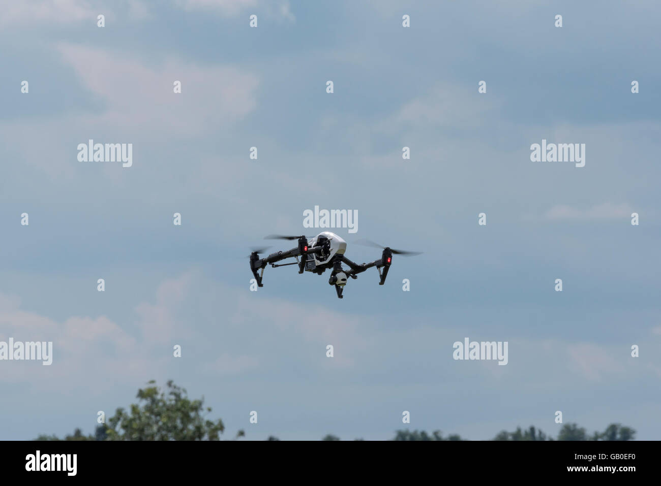 RC drone caméra en fonctionnement à Wings 'n' Wheels North Weald airfield Epping Essex en Angleterre Banque D'Images