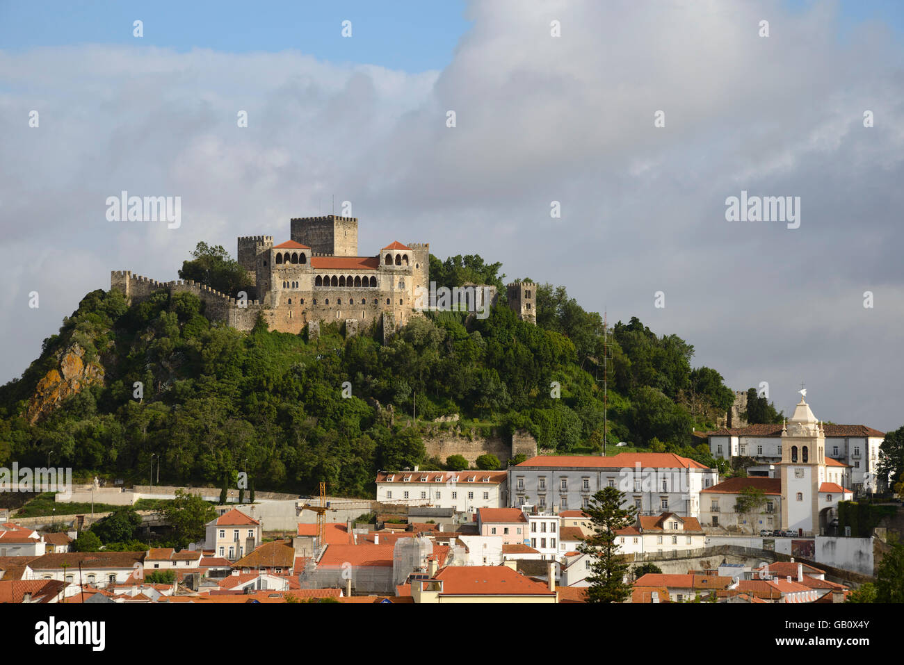 Château médiéval dans la région de Leiria, Portugal, Europe Banque D'Images