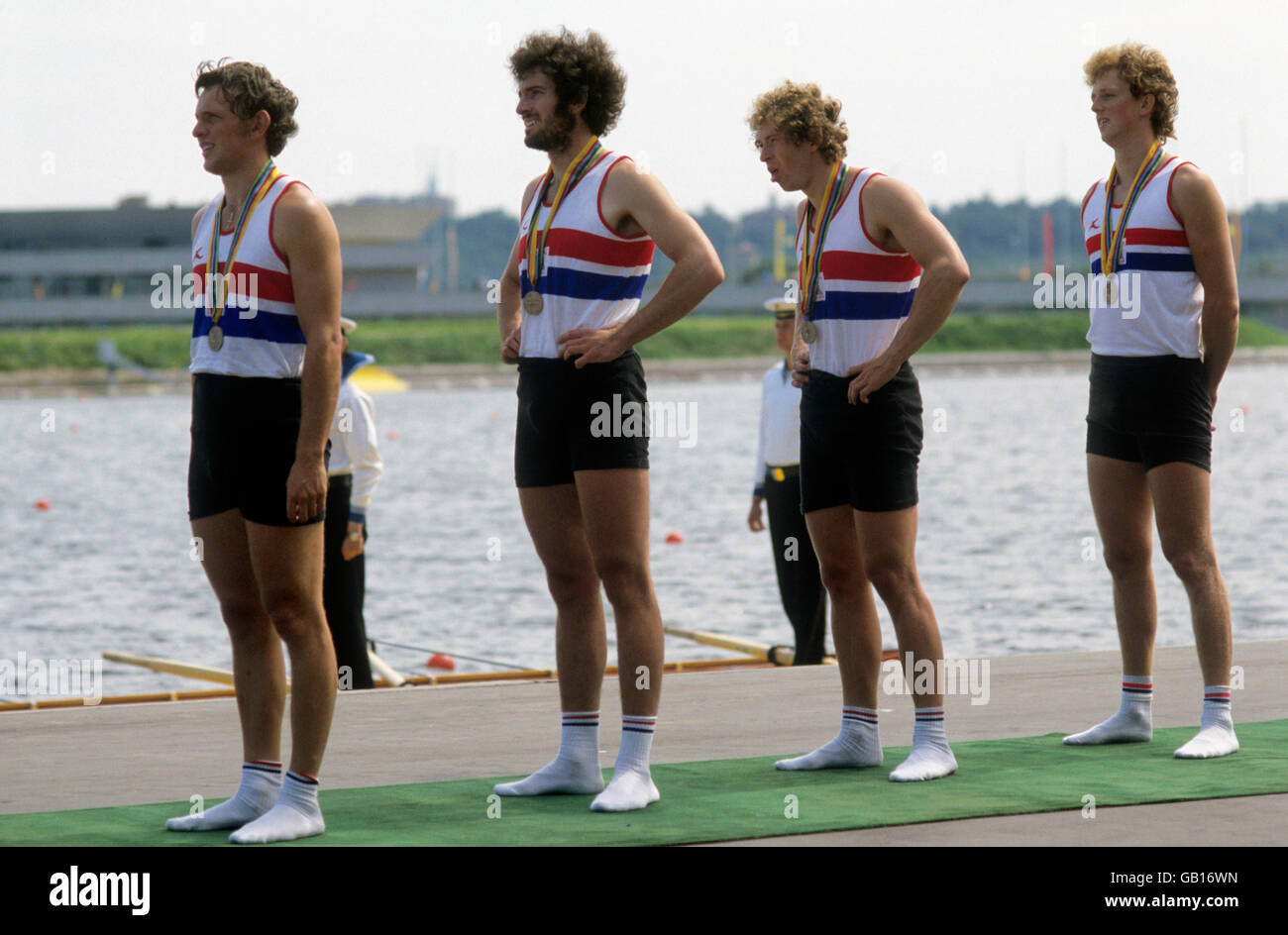 De L à R John Beattie, Ian McNuff, David Townsend et Martin Cross qui ont remporté la médaille de bronze dans les fours sans coxless. Banque D'Images