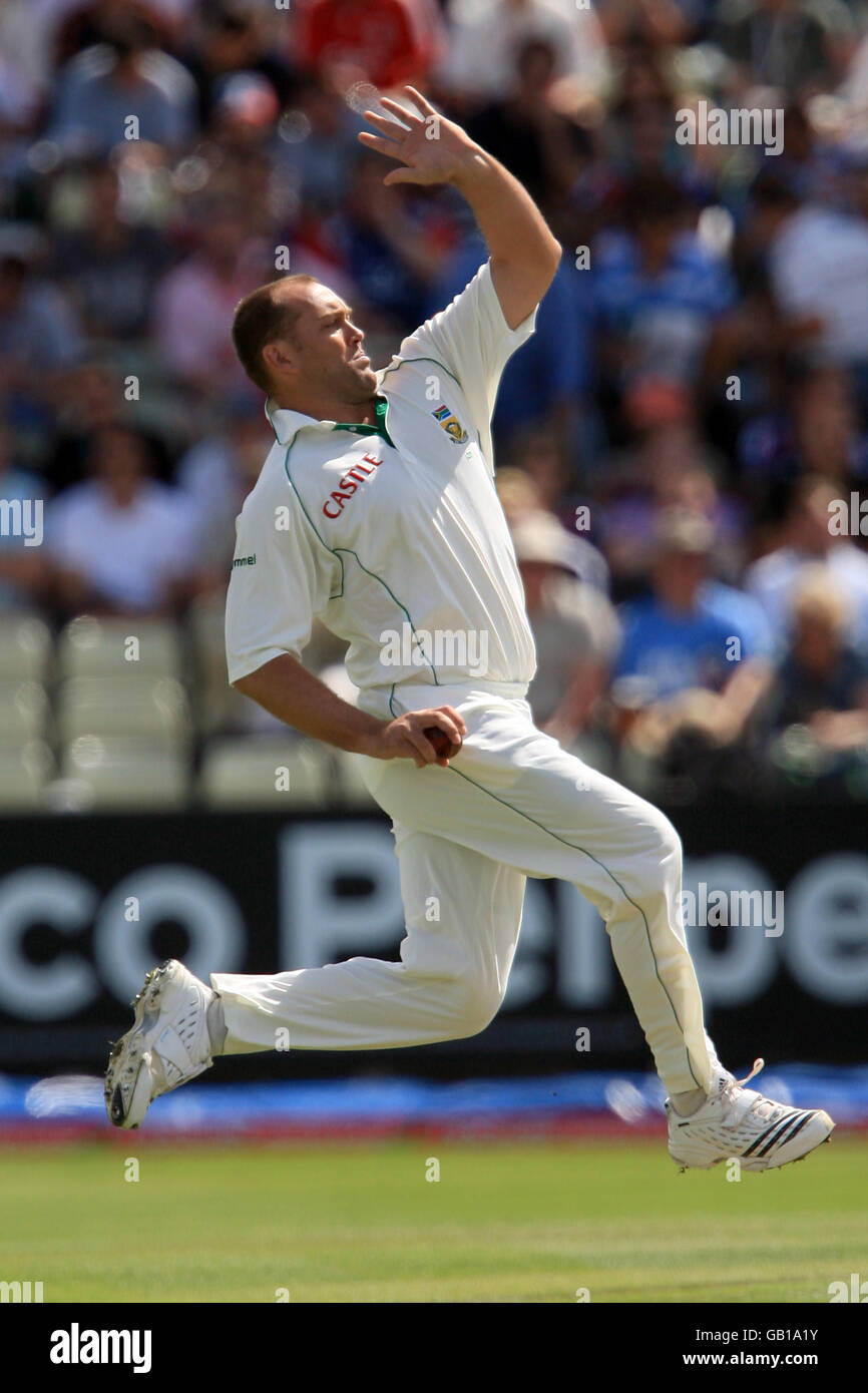 Cricket - npower troisième test - première journée - Angleterre / Afrique du Sud - Edgbaston.Jacques Kallis, d'Afrique du Sud, s'oppose à l'Angleterre Banque D'Images